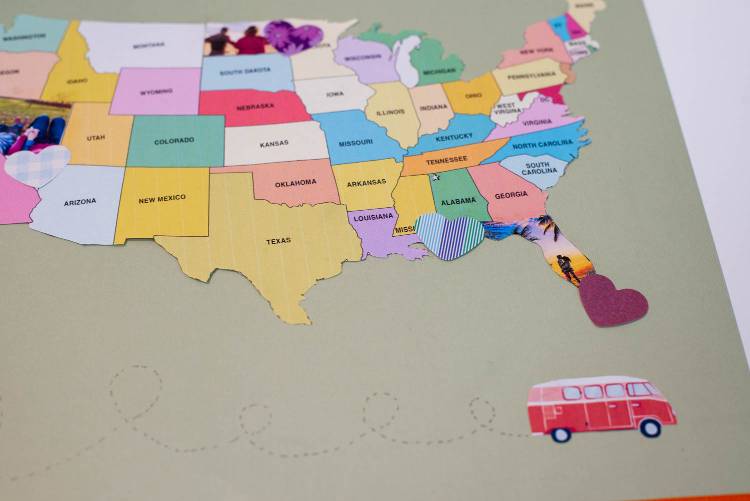 10 Beautiful Scrapbook Ideas for Couples To Commemorate Your Love Story